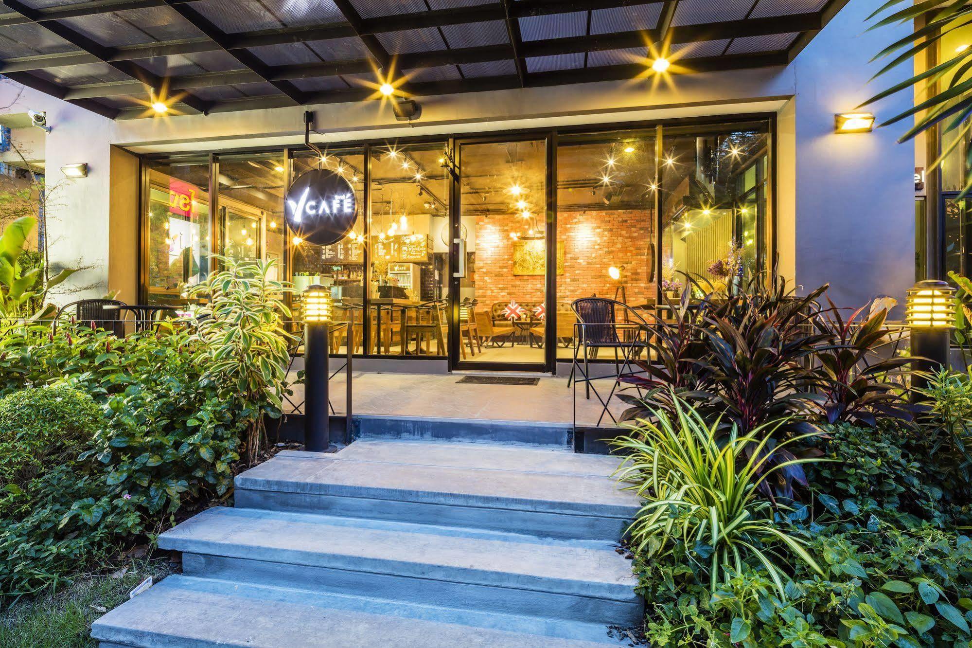 Livotel Hotel Lat Phrao Bangkok Exterior photo